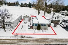 56 Sussex Square, Georgian Bluffs, On N4k 5n5