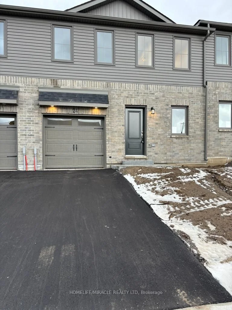 24 Campbell Crescent, Prince Edward County, On K0k 2t0
