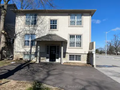 707 711 York&55 Woodbine Crescent, Hamilton, On L8r 1y2