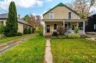 60 North Street, Strathroy-caradoc, On N7g 1z3