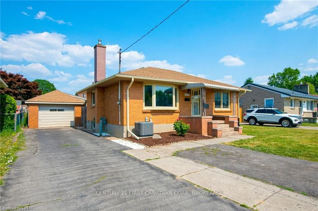 234 DAWN Drive, London East, ON N5W 4X1