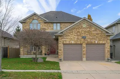 378 Whisker Street, London North, On N5x 4l3