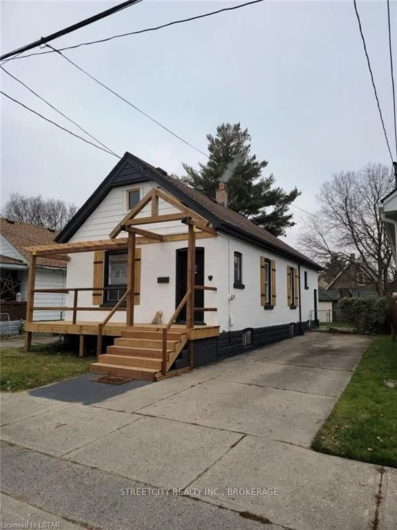 76 DILLABOUGH Street, London East, ON N5Z 2B8