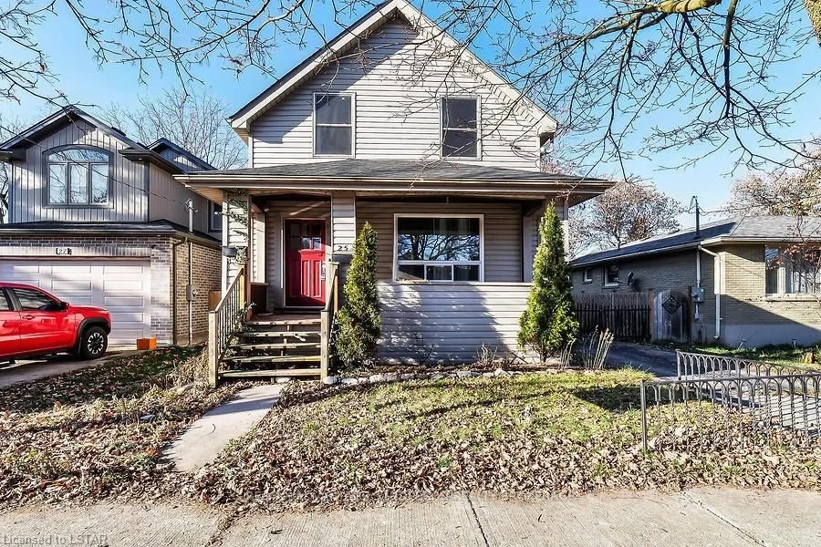 25 Paddington Avenue, London South, On N6j 2s2