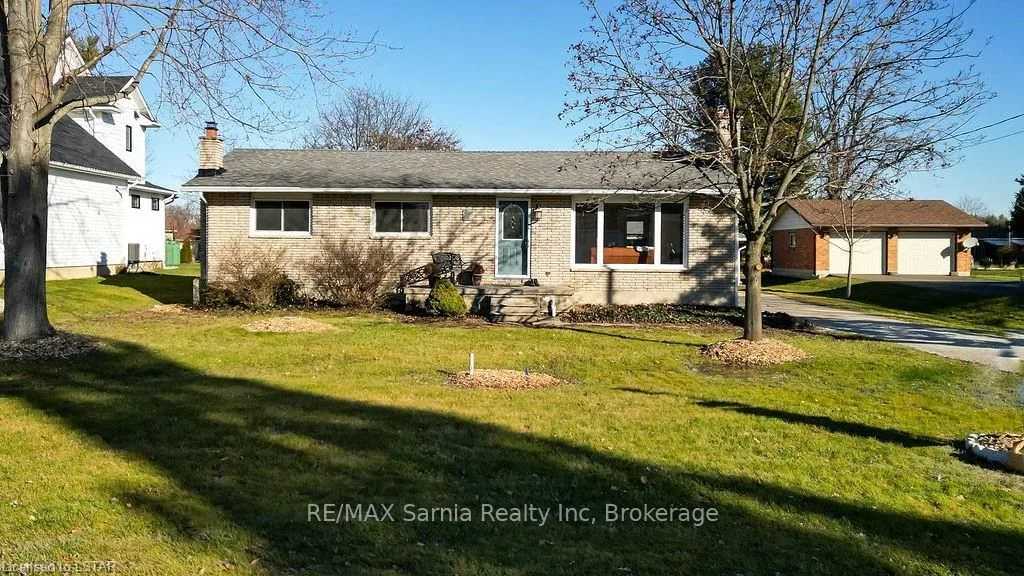 5136 St Anthony Crescent, Lambton Shores, On N0n 1j7