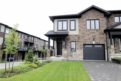 2614 Kettering Place, London South, On N6m 0j4