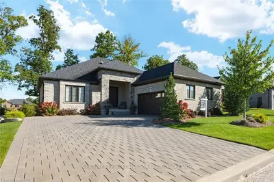 1597 Ed Ervasti Lane, London South, On N6k 5r7