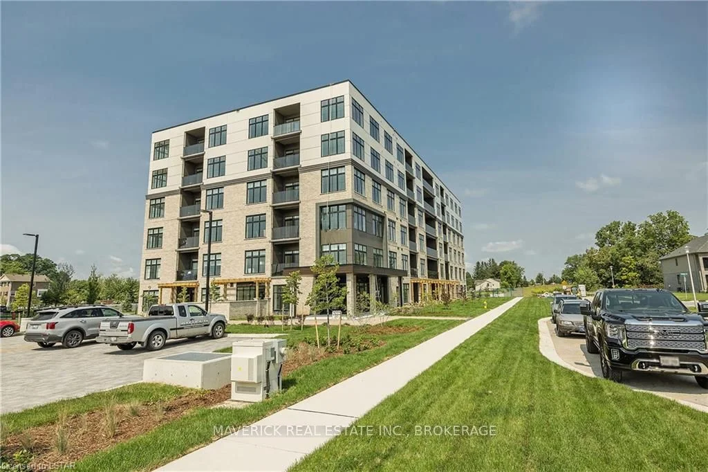 1020 CORONATION Drive 510, London North, ON N6G 3Y1