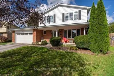 49 PORTAL Court, London North, ON N5X 2E7