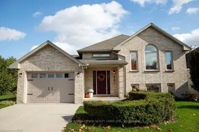 481 Tanya Street, Strathroy-caradoc, On N7g 4a6