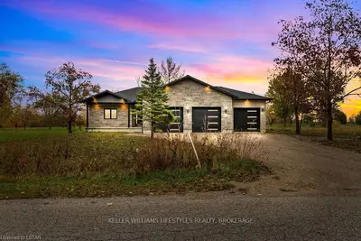 9186 Indian Hills Trail, Lambton Shores, On N0n 1j2