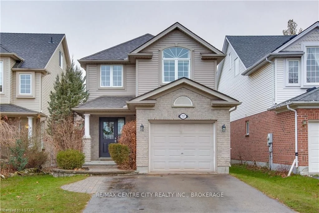 757 Blacksmith Street, London North, On N6h 5r6