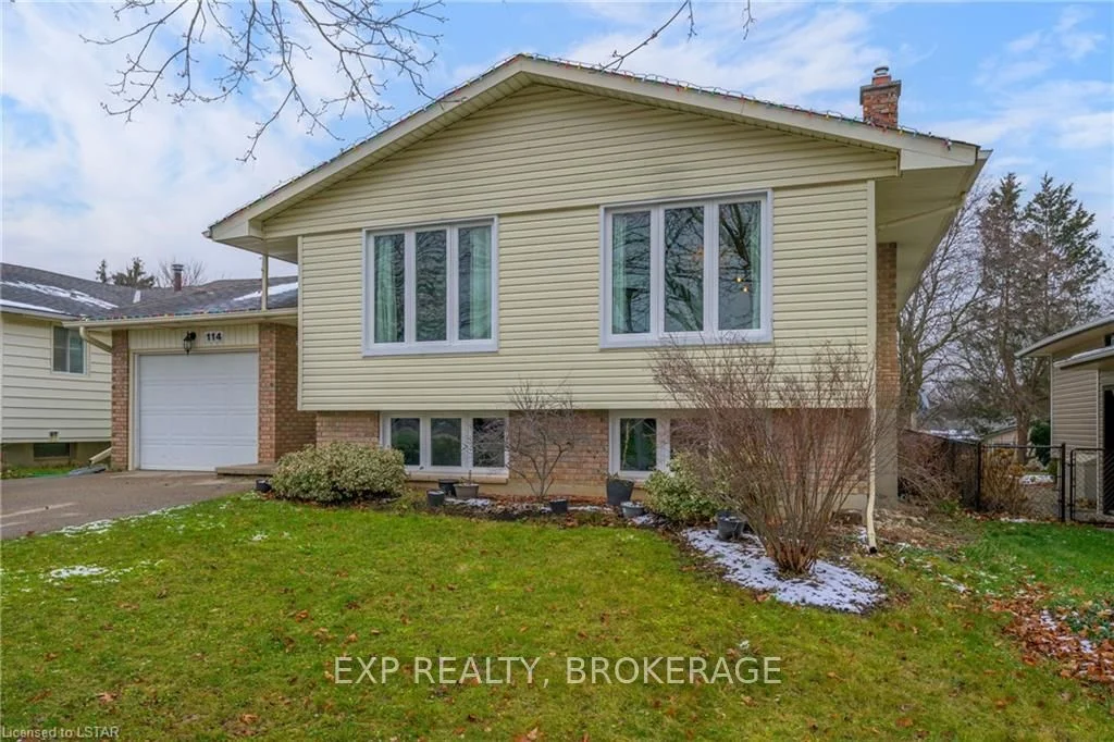 114 WINDING WOODS Road, London North, ON N6G 3G8