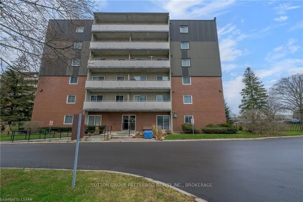1104 Jalna Boulevard 606, London South, On N6e 2s6