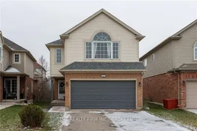 822 Sprucewood Drive, London North, On N5x 4l8