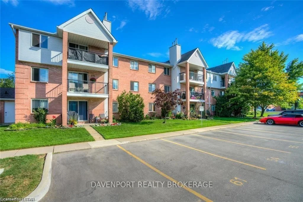 1096 JALNA Boulevard 55, London South, ON N6E 3B8