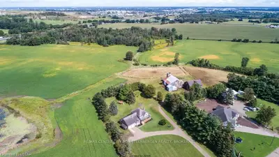 504695 Old Stage Road, South-west Oxford, On N4s 7v6