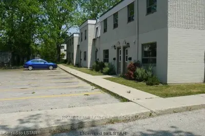 271 Thames Street N 21, Ingersoll, On N5c 3t6