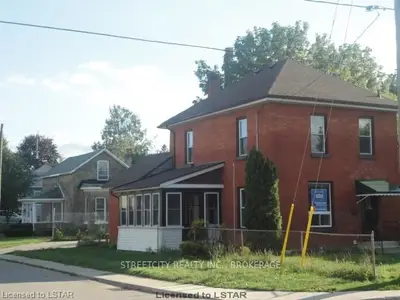 668 Henry Street, Woodstock, On N4s 1y1