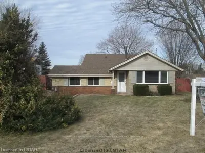 418 Powell Street, Woodstock, On N4s 3t6