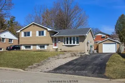 174 Greenleaf Crescent, Woodstock, On N4s 7k8