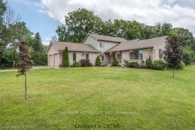 23347 Adelaide Road, Strathroy-caradoc, On N0l 1w0