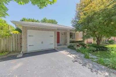 70 WINDING WOODS Crescent, London North, ON N6G 3G6