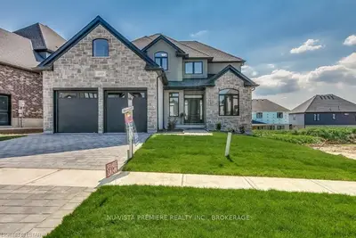 1049 TRAILSWAY Avenue, London South, ON N6K 0J1