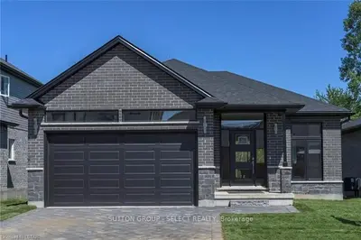 1450 NORTH WENIGE Drive 29, London North, ON N5X 0L6