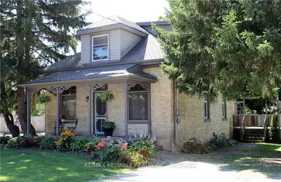 403 ANDREW Street, South Huron, ON N0M 1S1