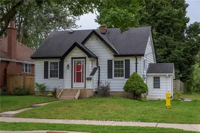 1 BEVERLY Street, London South, ON N6C 4R2