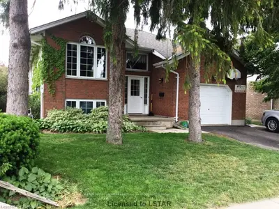 75 Naskapi Street, Woodstock, On N4t 1g7