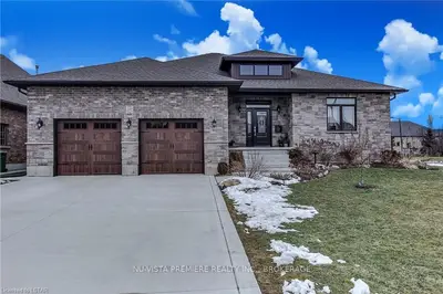 151 RIDGE Street, Dutton/Dunwich, ON N0L 1J0