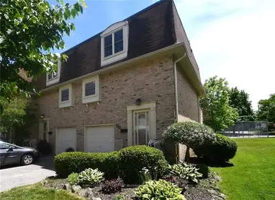 900 POND VIEW Road 122, London South, ON N5Z 4L7