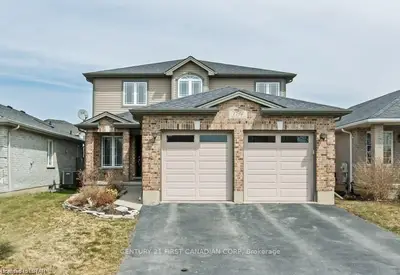 1296 NICOLE Avenue, London North, ON N5X 4M7