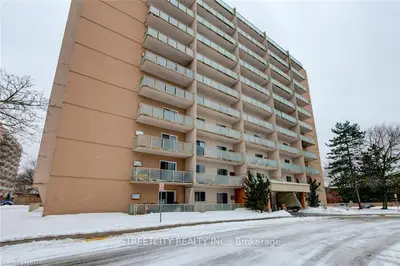 563 MORNINGTON Avenue 209, London East, ON N5Y 4T8