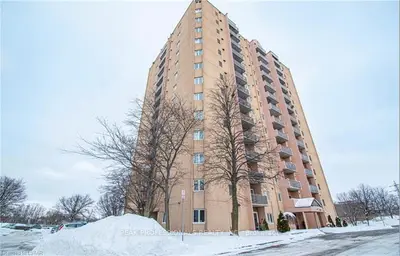 860 COMMISSIONERS Road E 1504, London South, ON N6C 5Y8