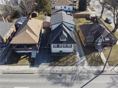 490 HIGHBURY Avenue N, London East, ON N5W 4K4