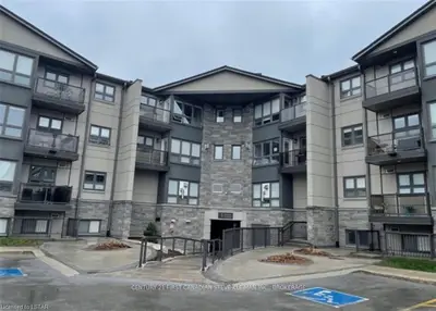 1 JACKSWAY Crescent 316, London North, ON N5X 3T5