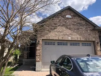 1857 CHERRYWOOD Trail, London North, ON N6H 0E2