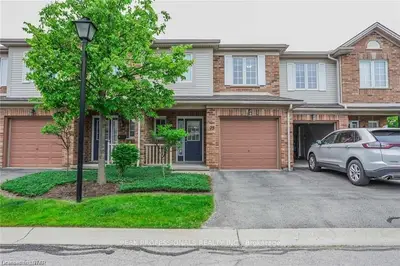 320 AMBLESIDE Drive 75, London North, ON N6G 5H8