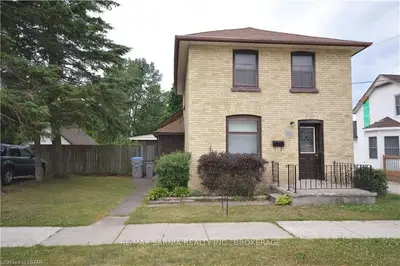 32 MAIN Street N, Lambton Shores, ON N0N 1J0