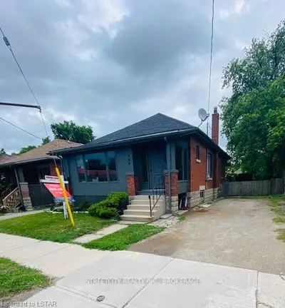 286 WHARNCLIFFE Road S, London South, ON N6J 2L5