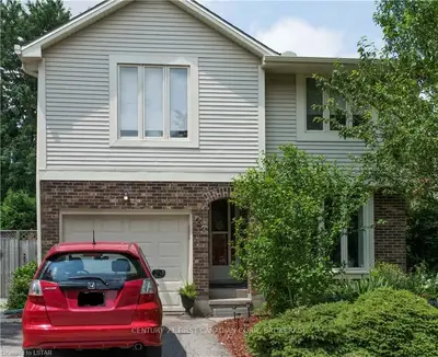 23 LYSANDA Avenue, London South, ON N5Z 4L1