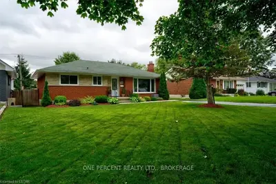 295 SOUTHCREST Drive, London South, ON N6J 1N3