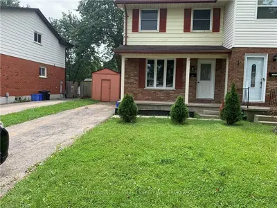 9 LACEY Crescent, London South, ON N6E 2E6