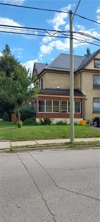 163 CLARENCE Street 3, London East, ON N6B 2J5