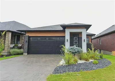 3225 RALEIGH Crescent, London South, ON N6P 0E4