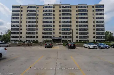 600 GRENFELL Drive 703, London North, ON N5X 2R8