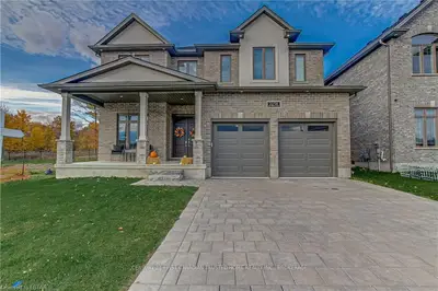 2258 RED THORNE Avenue, London South, ON N6P 0E8